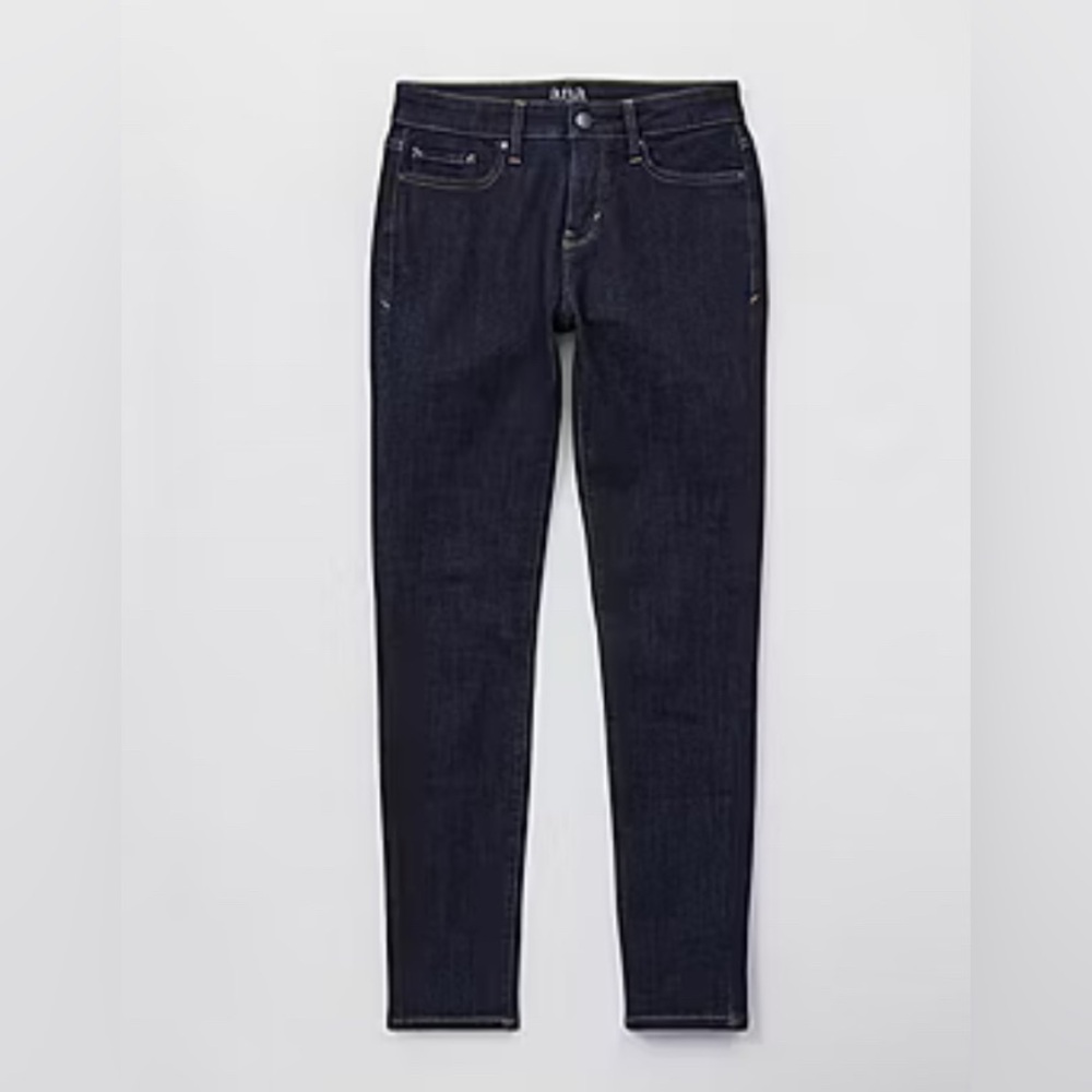 a.n.a. A NEW APPROACH Skinny Jeans -Dark Wash - EUC - Size 10 - Picture 4 of 5